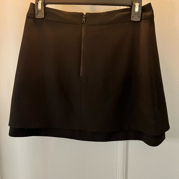 Alice and Olivia Mini Skirt - Picture 7 of 11